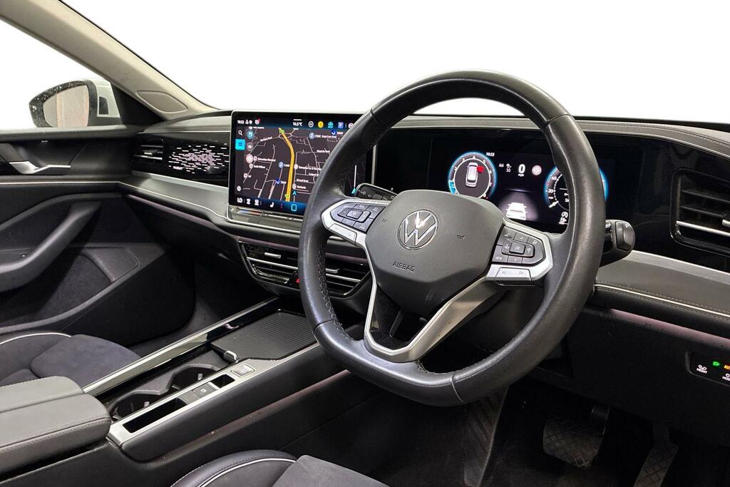 Volkswagen Passat 1.5 Etsi Elegance Dsg White #6