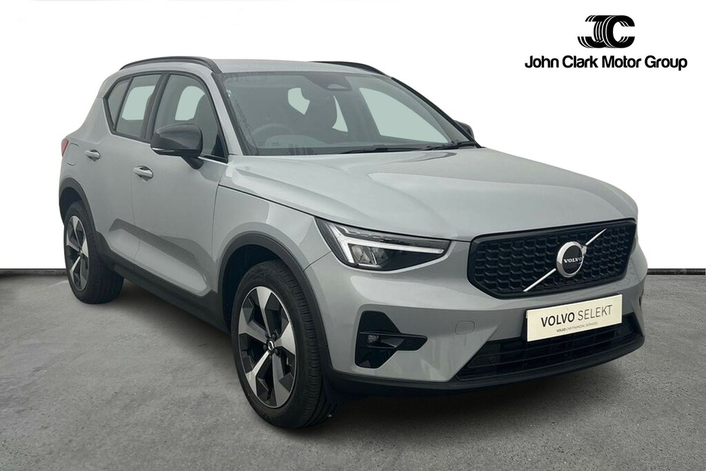 Volvo XC40 Plus, B3 Mild Hybrid, Dark Grey