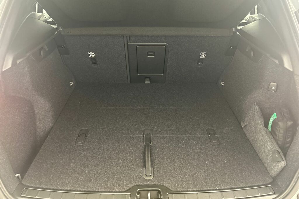 Volvo XC40 2.0 B4p Ultra Dark  #8