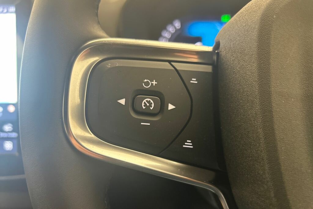 Volvo XC40 2.0 B4p Ultra Dark  #11