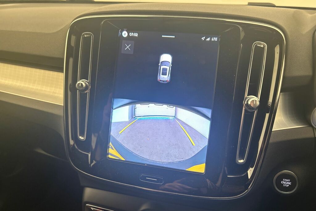 Volvo XC40 2.0 B4p Ultra Dark  #16