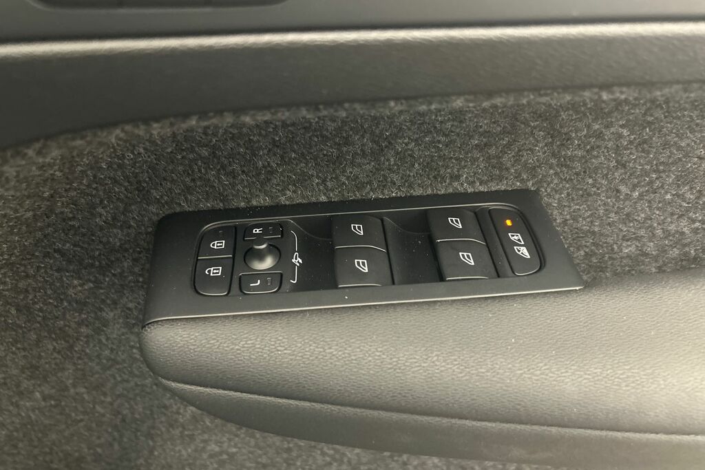 Volvo XC40 2.0 B4p Ultra Dark  #28
