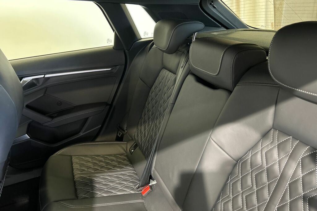 Audi S3 S3 Tfsi Quattro S Tronic  #9