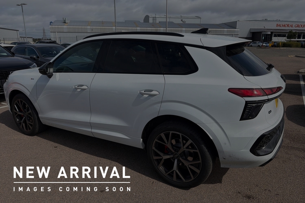 Audi Q3 Suv Edition 1 Tfsi Quattro 204 Ps S Tronic White #5