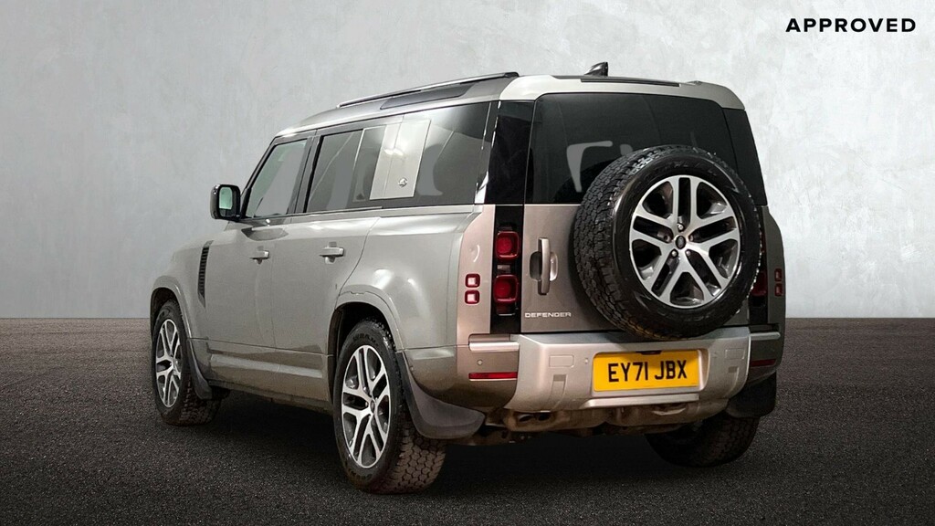 Land Rover Defender 110 D250 Xs Edition Silver #2