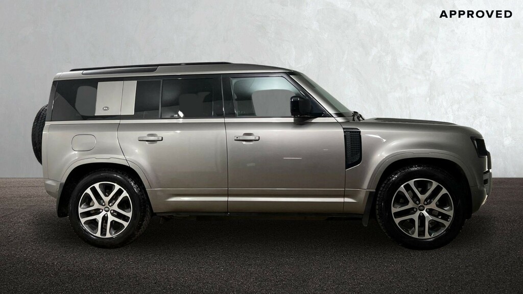Land Rover Defender 110 D250 Xs Edition Silver #5