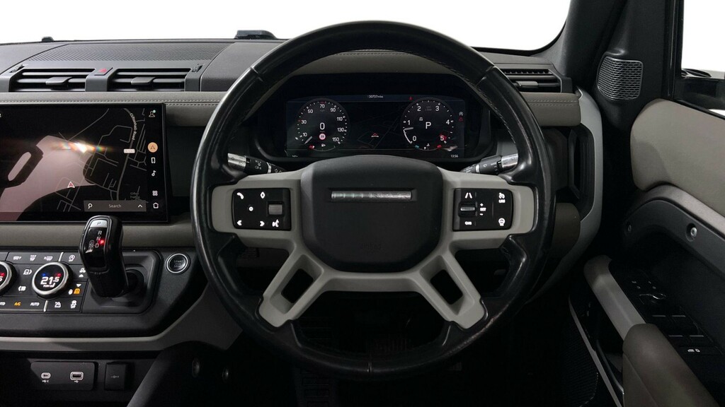 Land Rover Defender 110 Defender Se D Black #15