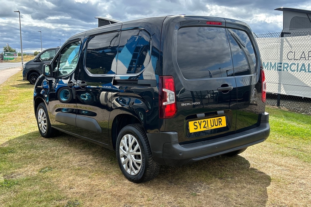 Citroen Berlingo 1.5 Bluehdi 1000Kg Enterprise 100Ps SY21UUR Black #3