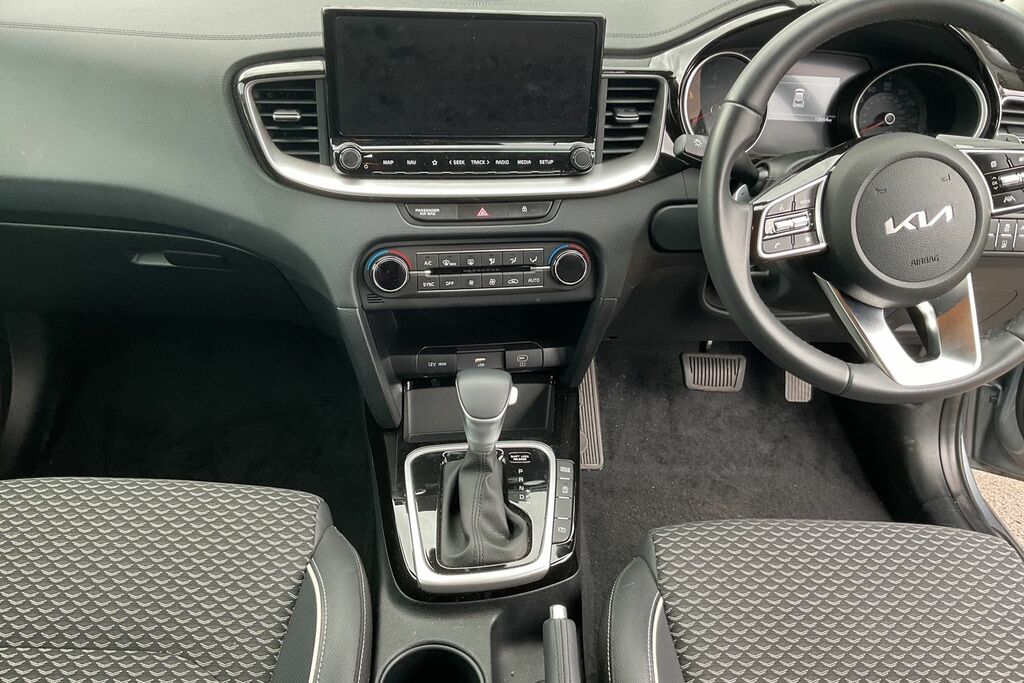 Kia Xceed 1.0 T-gdi Mhev Pure Suv Hybrid Dct Euro Silver #4