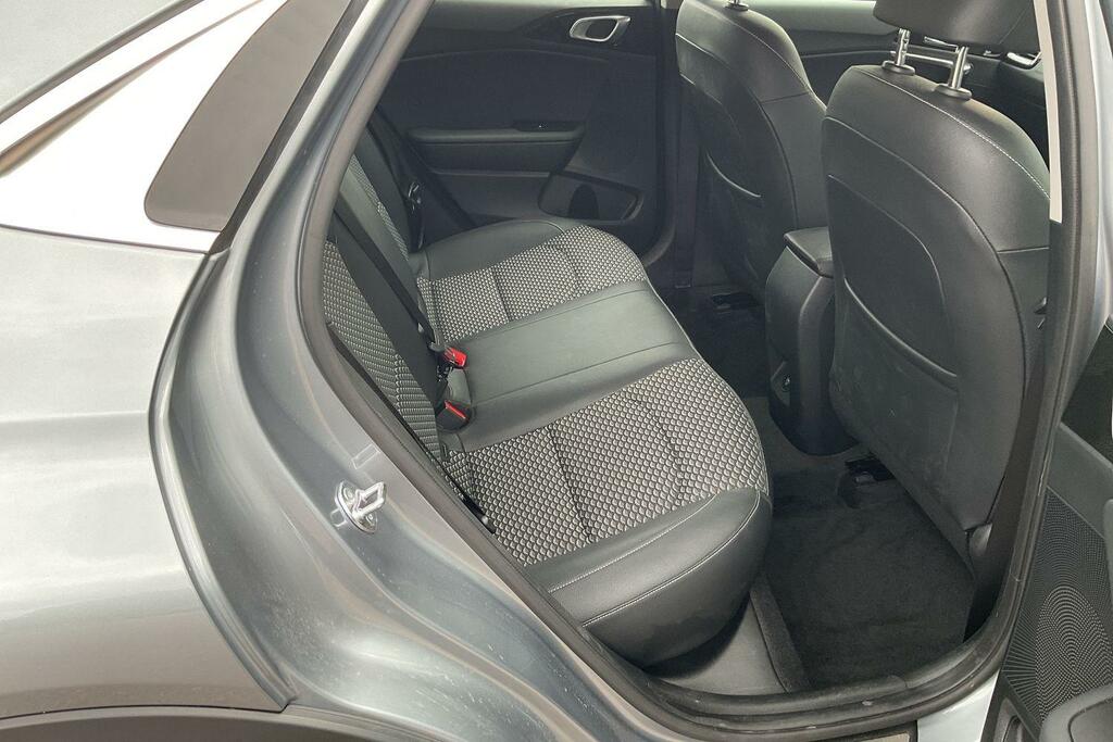 Kia Xceed 1.0T Gdi Isg 113 Gt-line Dct White #12