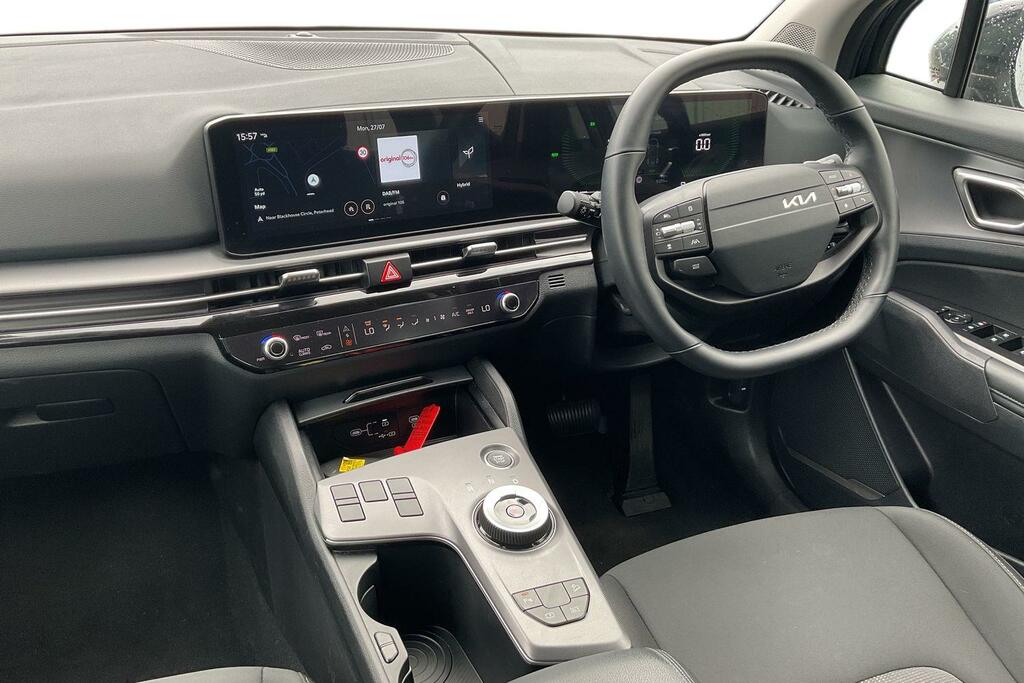 Kia Sportage 3 Spec Self Charging Hybrid White #7