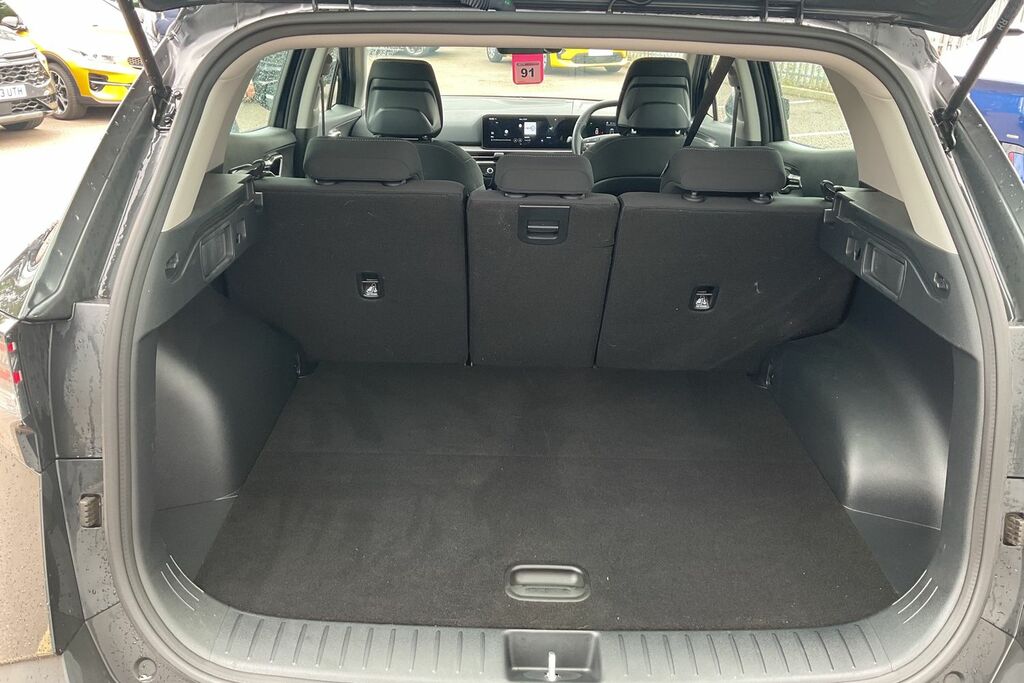 Kia Sportage 3 Spec Self Charging Hybrid White #13