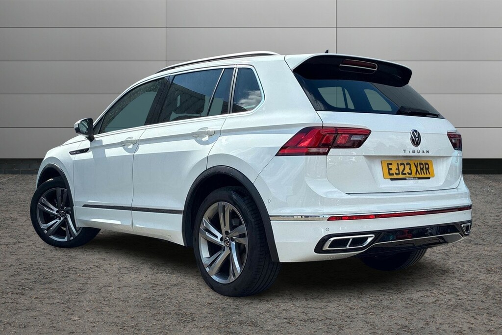 Volkswagen Tiguan 1.5 Tsi 150 R-line Edition Dsg White #3