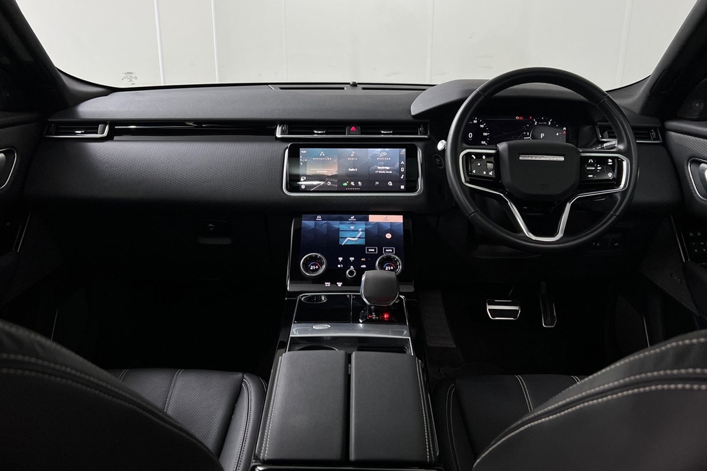 Land Rover Range Rover Velar 2.0 P400e R-dynamic Hse Black #9