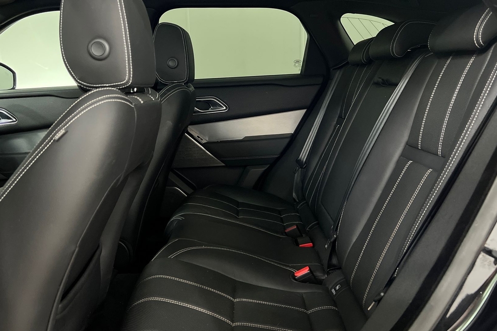 Land Rover Range Rover Velar 2.0 P400e R-dynamic Hse Black #4