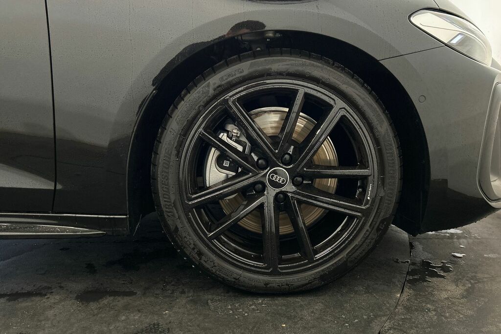 Audi A5 Black Edition E-hybrid Quattro 299 Ps S Tronic SW26EBC Black #5