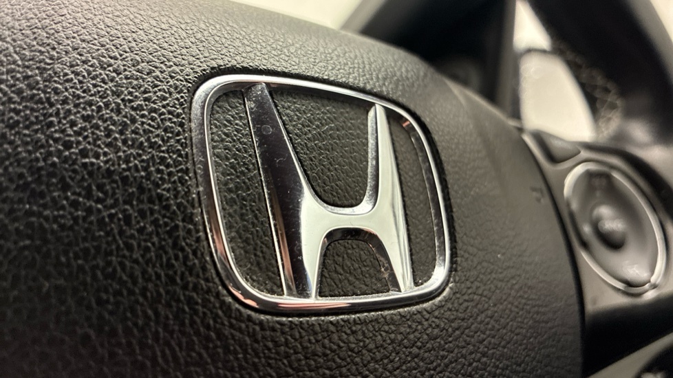 Honda Civic 1.8 I-vtec S Euro 6 Ss White #24