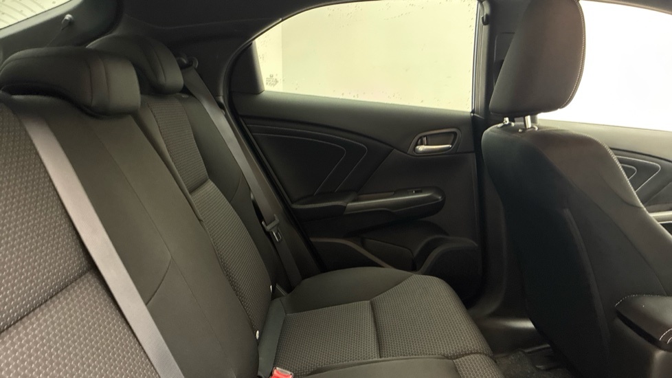 Honda Civic 1.8 I-vtec S Euro 6 Ss White #12