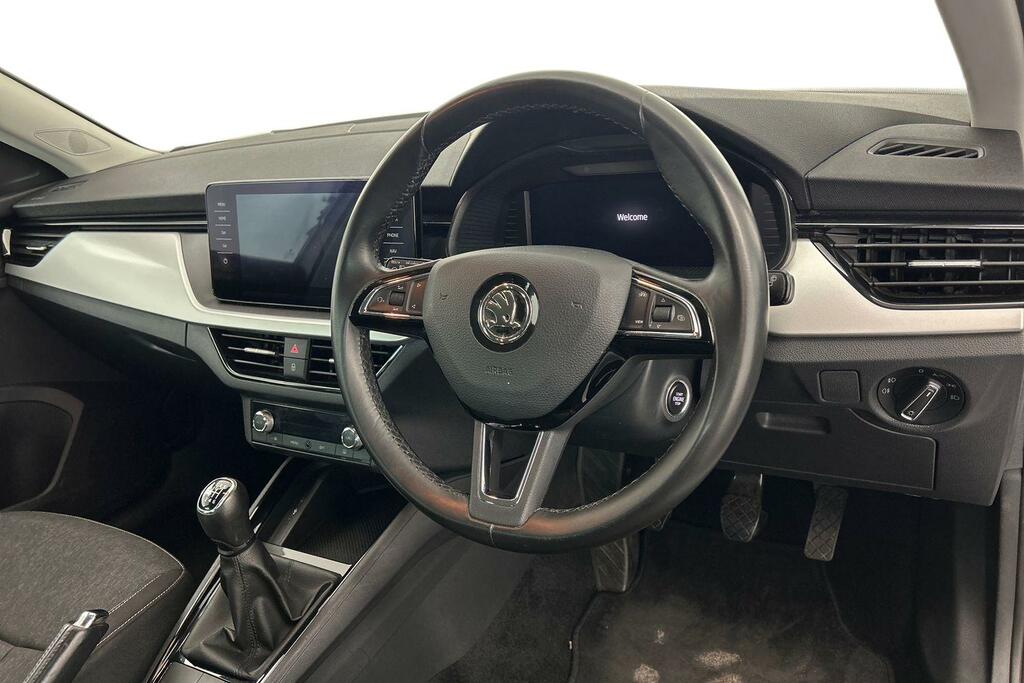 Skoda Kamiq Se Black #6