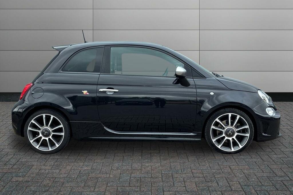 Abarth 595 1.4 T-jet 165 Turismo Black #4
