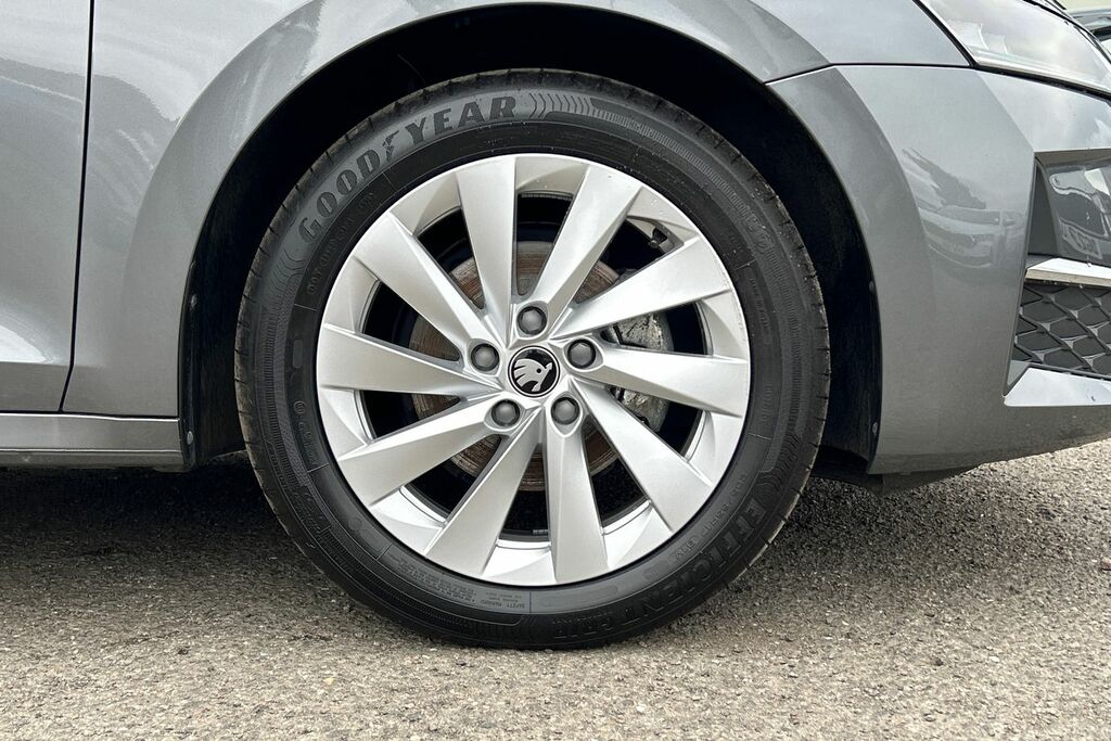 Skoda Octavia 1.5 Tsi 150 E-tec Se L Dsg Grey #5
