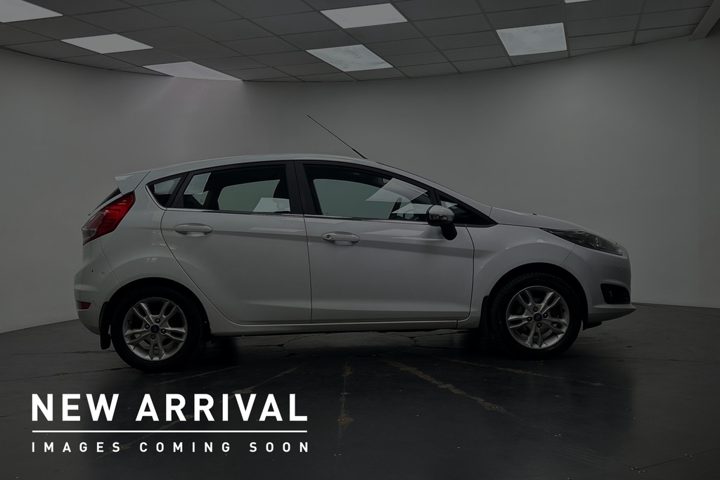 Ford Fiesta 1.0T Ecoboost Zetec Euro 6 Ss White #4