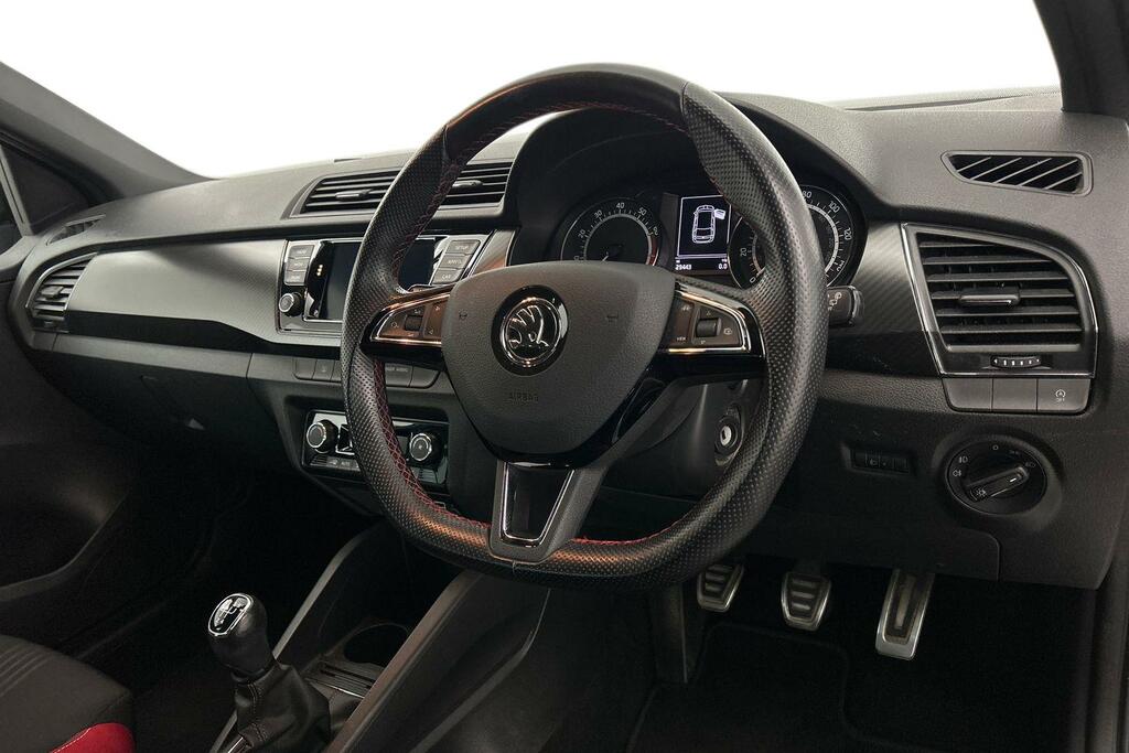 Skoda Fabia 1.0 Tsi Monte Carlo Silver #6