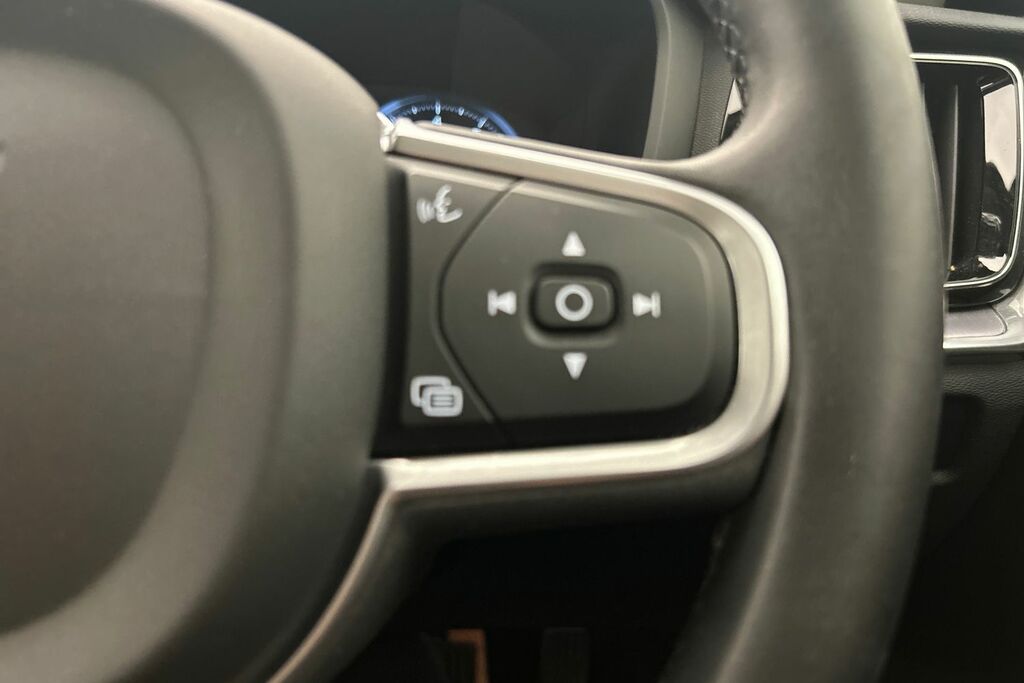 Volvo V60 R-design, B3 Mild Hybrid Black #12