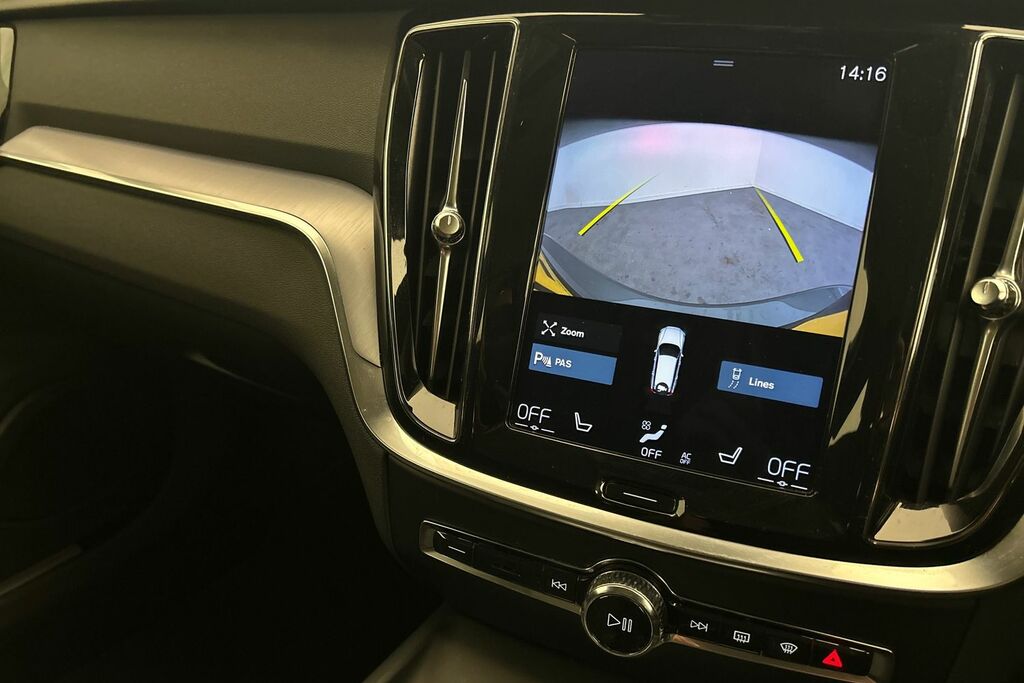 Volvo V60 R-design, B3 Mild Hybrid Black #16