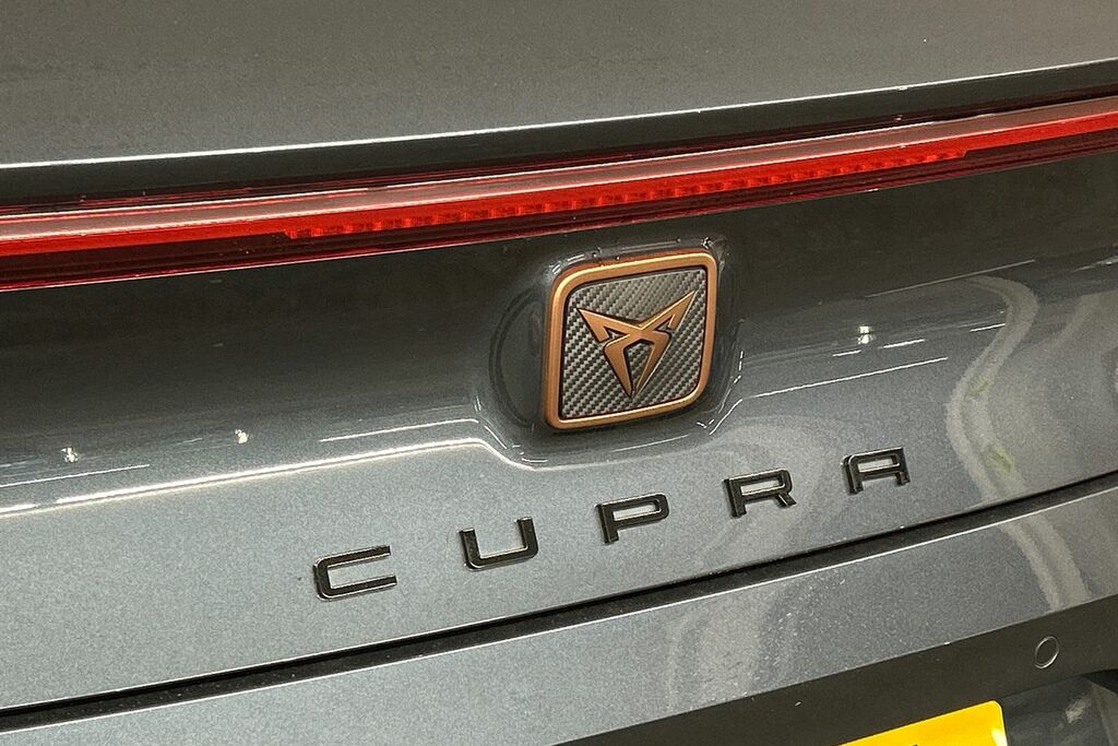 Cupra Leon 1.4 12.8Kwh Vz2 Estate Plug-in Hybrid D Grey #20