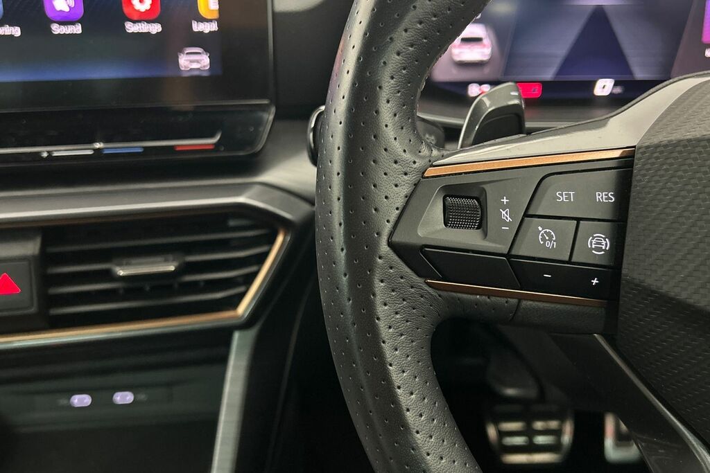 Cupra Leon 1.4 12.8Kwh Vz2 Estate Plug-in Hybrid D Grey #14