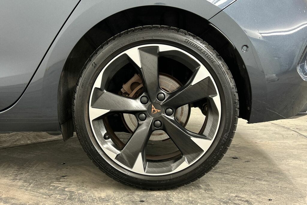 Cupra Leon 1.5 Etsi V1 Dsg Grey #5