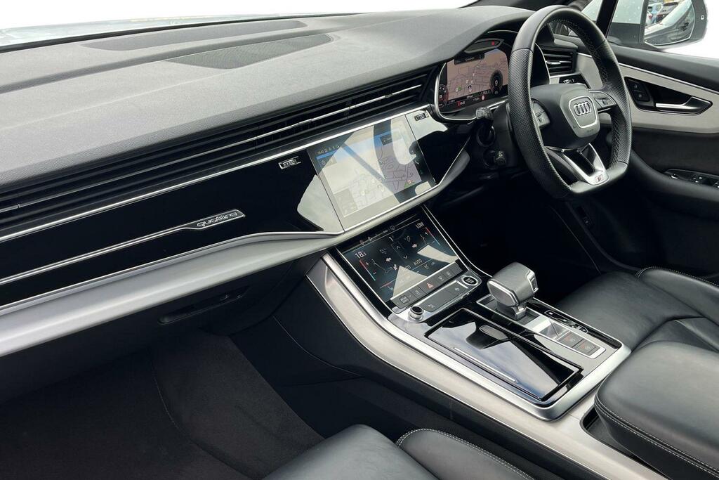 Audi Q7 55 Tfsi Quattro S Line Tiptronic White #2