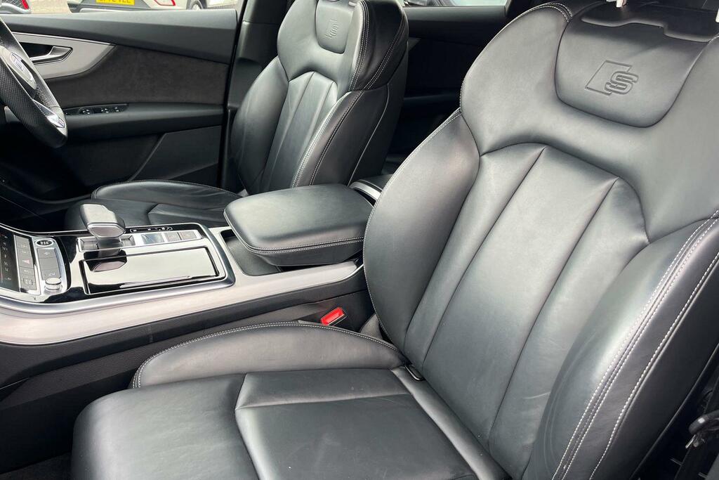 Audi Q7 55 Tfsi Quattro Black Edition Tiptronic  #16