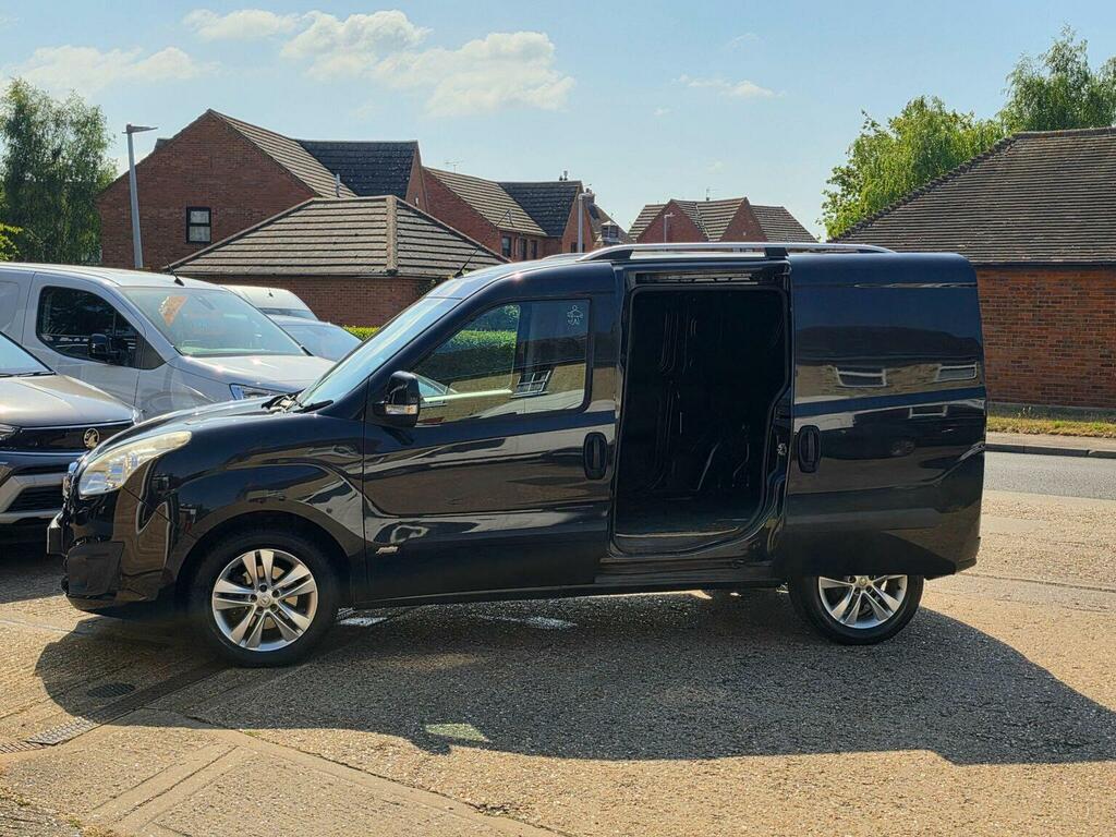 Vauxhall Combo  White #8