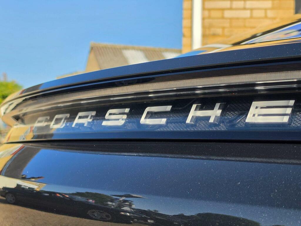 Porsche Taycan 4S 79Kwh Blue #13