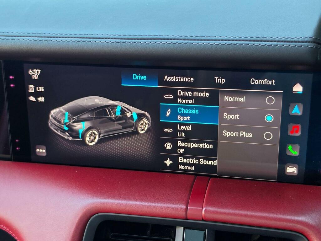 Porsche Taycan 4S 79Kwh Blue #65
