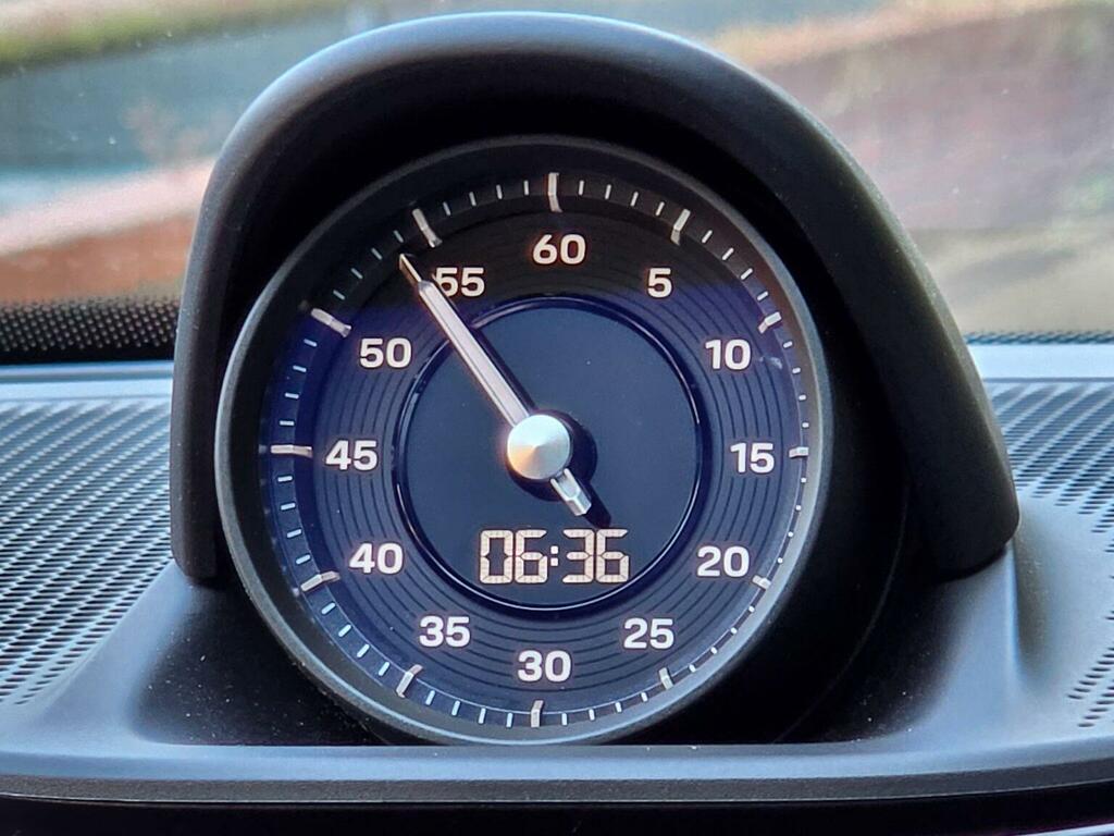 Porsche Taycan 4S 79Kwh Blue #60
