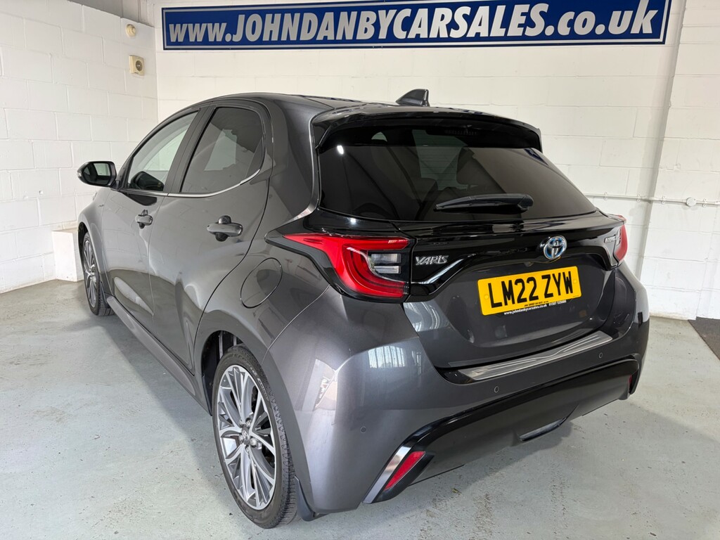 Toyota Yaris 1.5 Excel Hybrid LM22ZYW Grey #6