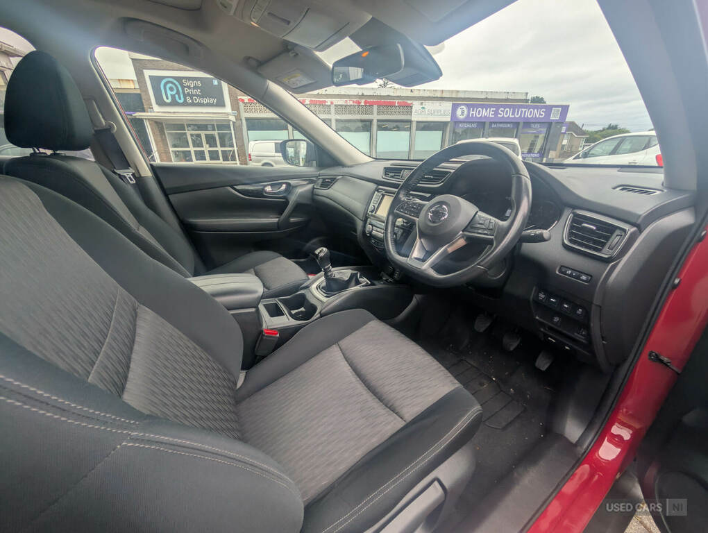 Nissan X-Trail 1.7 Dci N-connecta 7 Seat GY20VKL Red #6