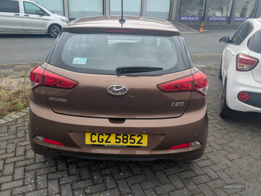 Hyundai I10 1.0 Play RGZ8332 White #3