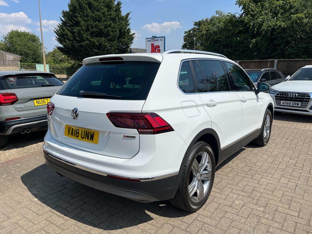 Volkswagen Tiguan 2.0 Tdi Sel Dsg 4Motion Euro 6 S S VA18UNW White #2