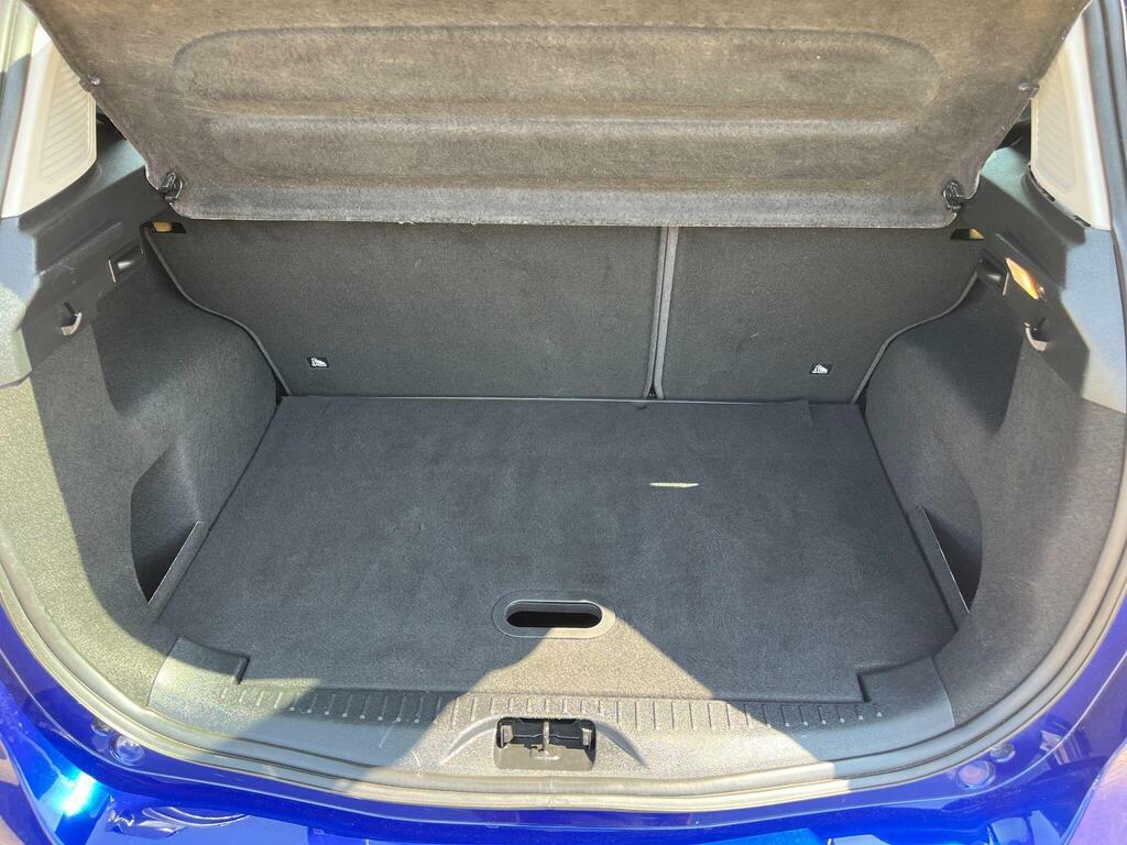 Ford B-Max Titanium Silver #10