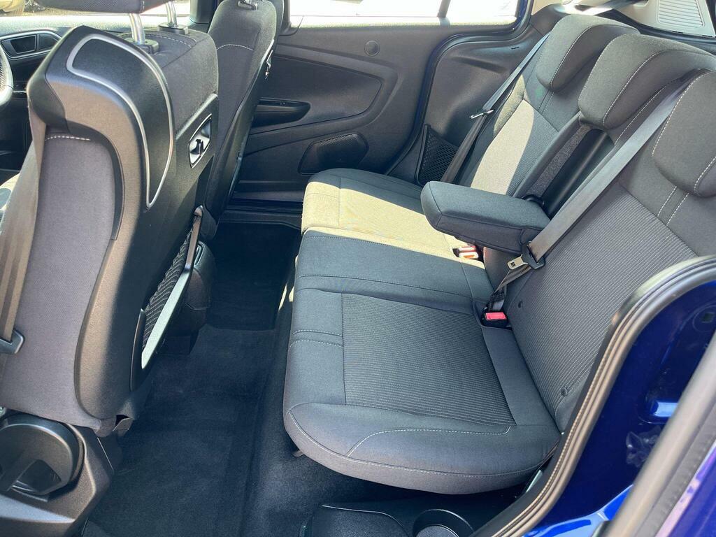 Ford B-Max Titanium Silver #8