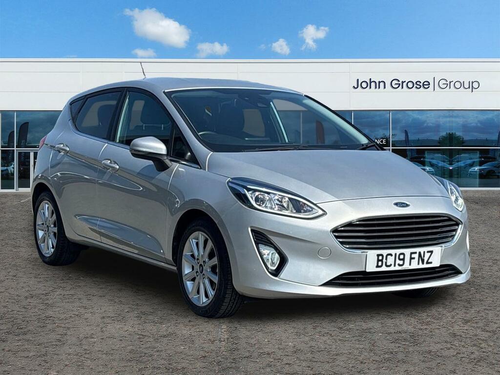 Ford Fiesta 1.0 Ecoboost 125 Titanium Hatchback Silver