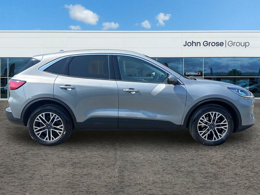 Ford Kuga 1.5 Ecoboost 150 Titanium Edition Estate AX73EAP Silver #2