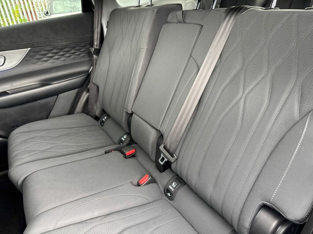 Chery Tiggo 8 1.5T Phev Summit Dht White #23