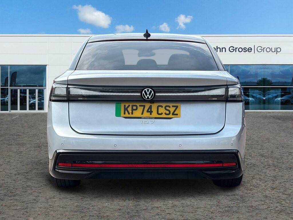 Volkswagen ID.7 210Kw Launch Edition Pro 77Kwh Hatchback Silver #4