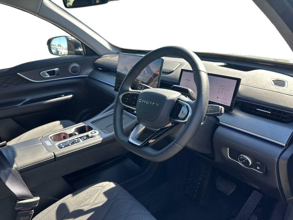 Chery Tiggo 8 1.5T Phev Aspire Dht Black #11
