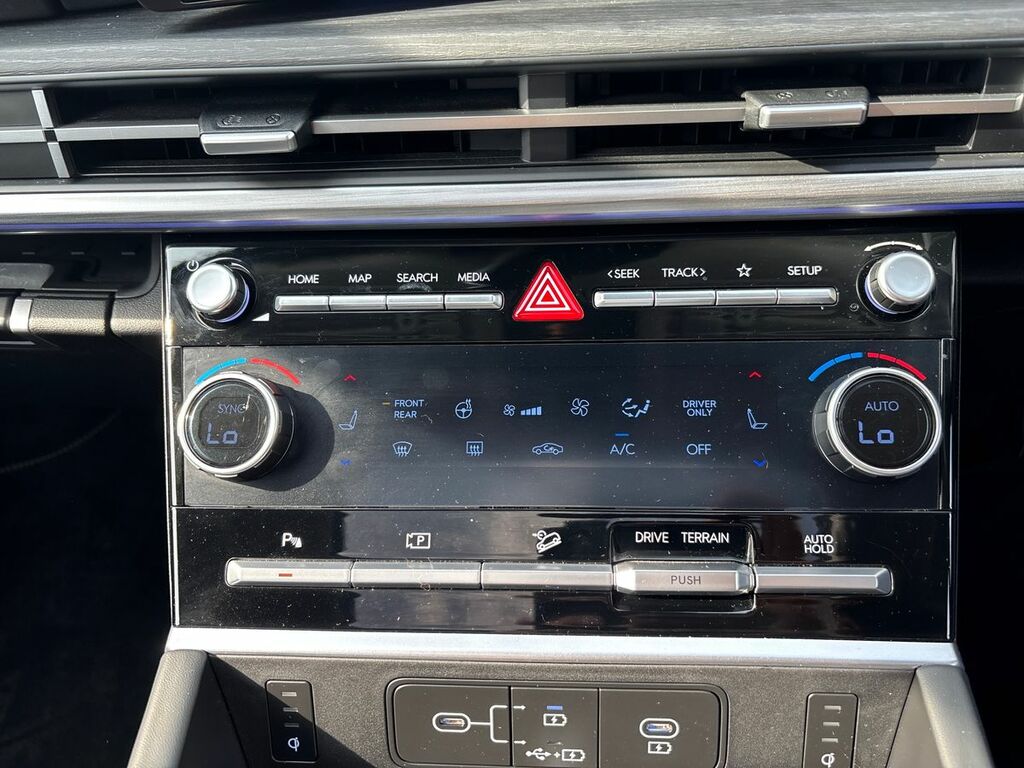 Hyundai Santa Fe Calligraphy White #15